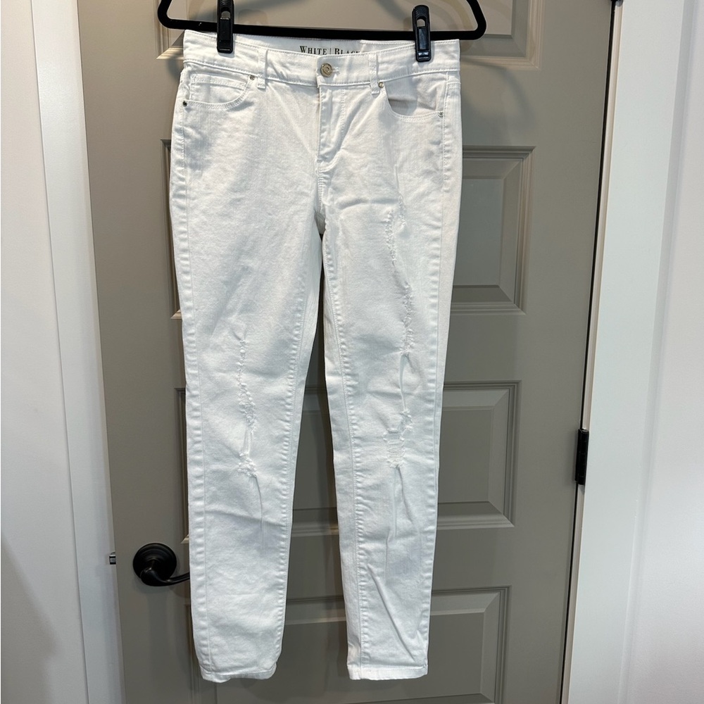 White House/Black Market White Women's Distressed Cropped Jeans Size 2 - Picture 1 of 7
